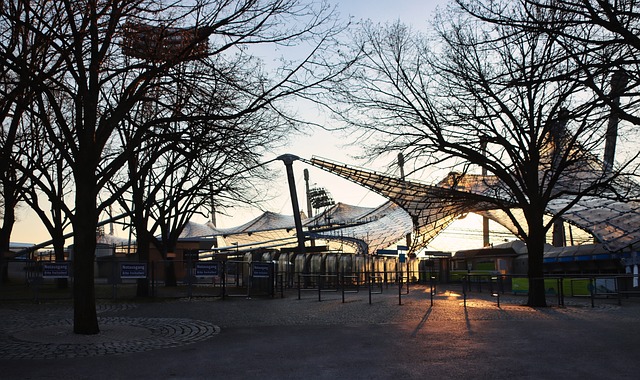 VAR音频曝光！巴萨点球判罚引争议，手球判罚背后有何真相？