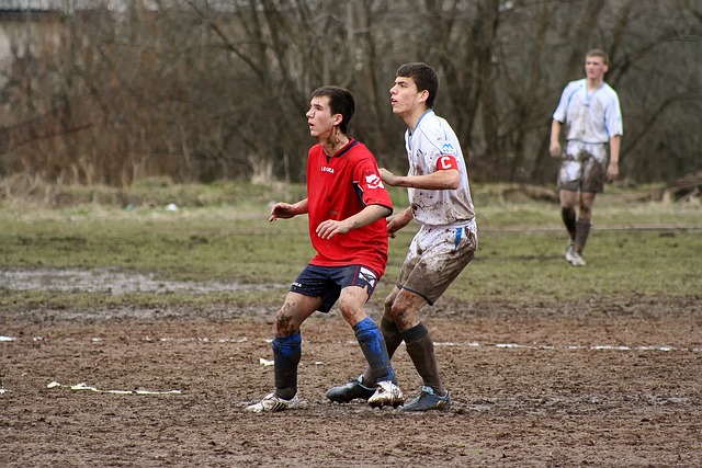 丢四个还能赢！曼城上次在联赛做到还是1957年5-4谢周三